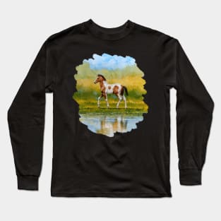 Cute Bay Pinto Foal Horse Long Sleeve T-Shirt